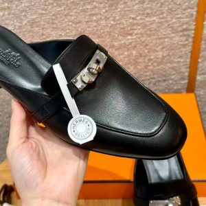Hermes Oz Mule Women Calfskin Sliver Kelly Buckle Noir H212295Z 01340 - Image 8