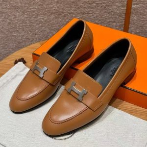 Alternative view of Hermes Paris Loafer Women Goatskin Sliver Buckle Naturel H172108Z A3360