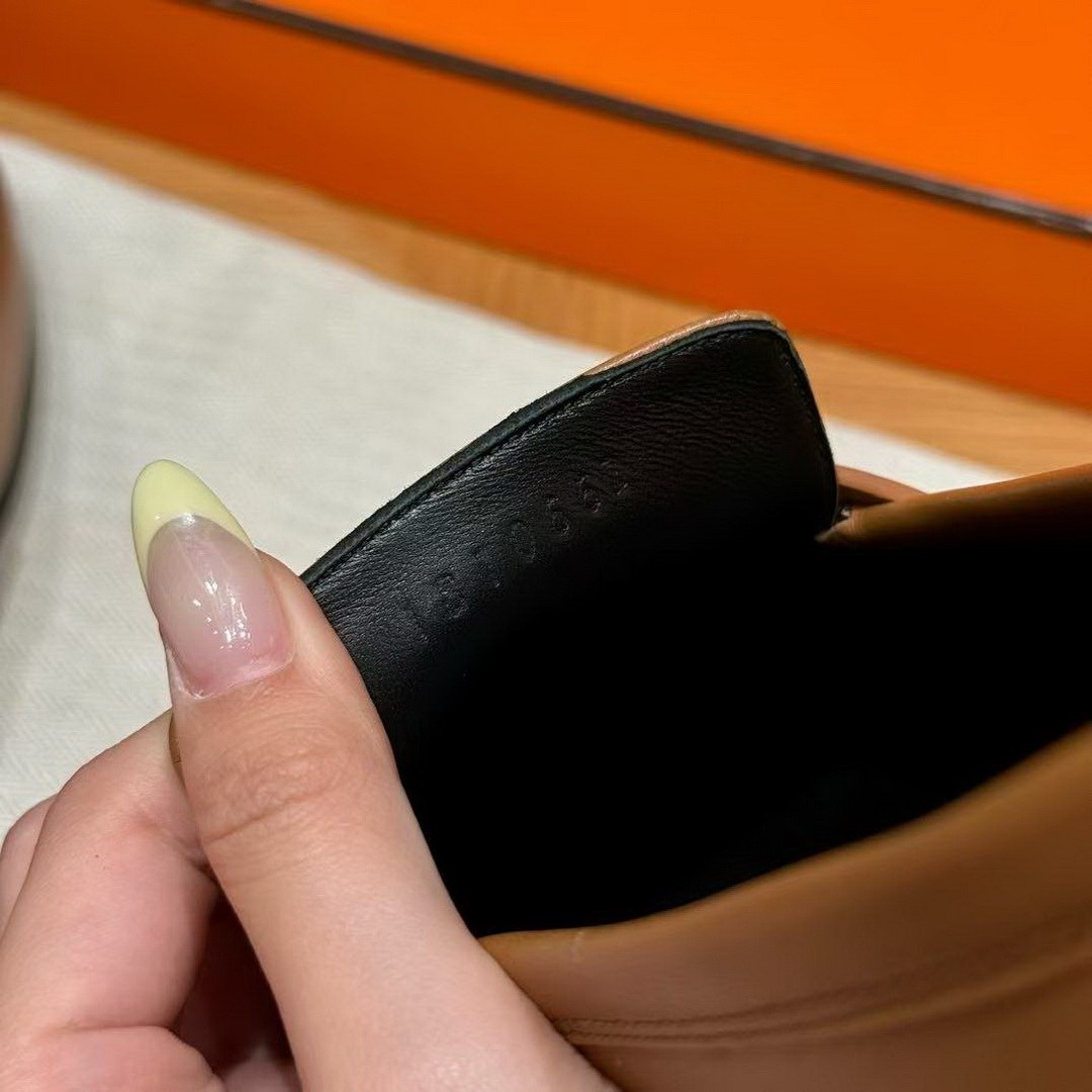 Hermes Paris Loafer Women Goatskin Sliver Buckle Naturel H172108Z A3360 - Image 6