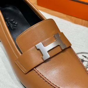 Hermes Paris Loafer Women Goatskin Sliver Buckle Naturel H172108Z A3360 - Image 4