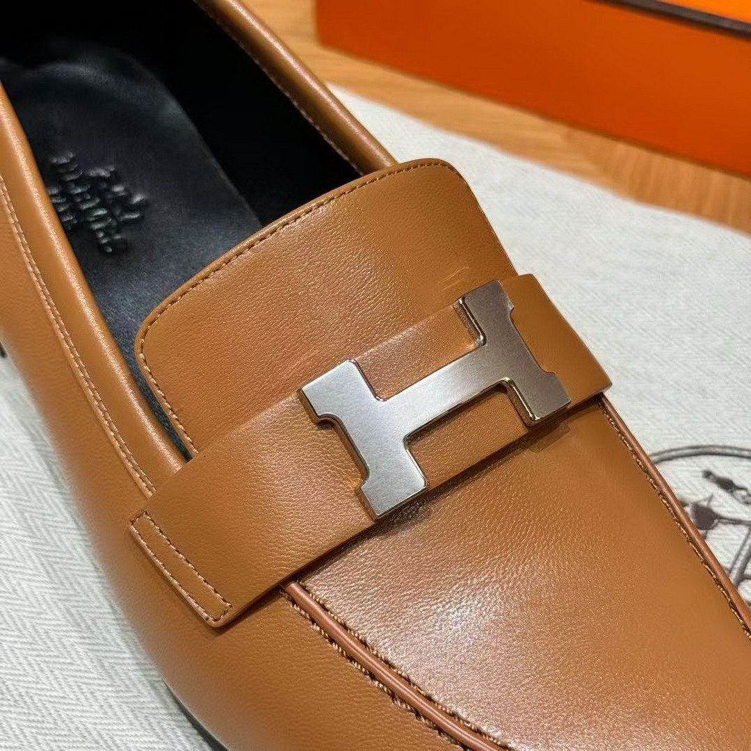Hermes Paris Loafer Women Goatskin Sliver Buckle Naturel H172108Z A3360 - Image 4