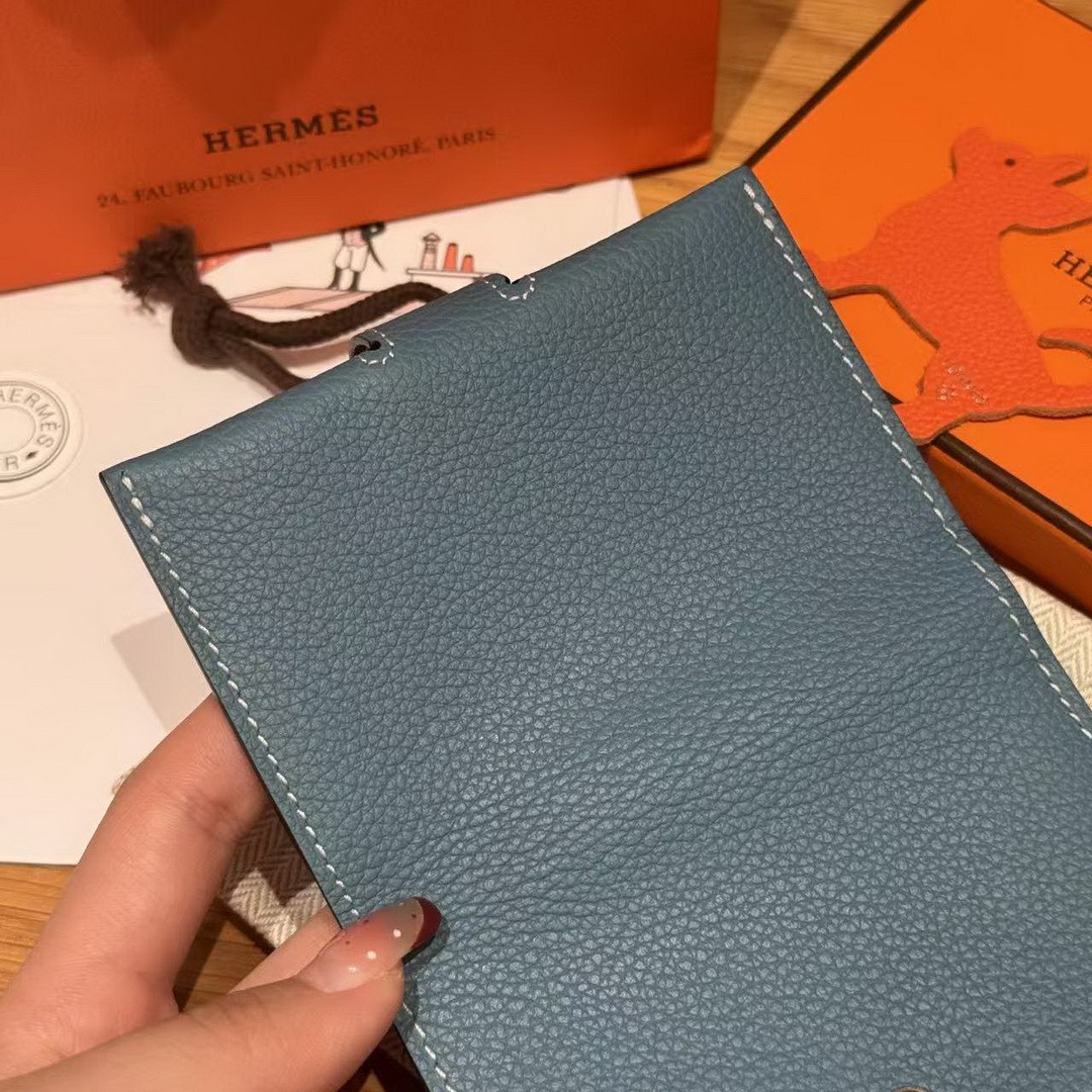 Hermes R.M.S. Card Holder Handmade In Evecolor Calfskin Leather Enamel Fittings Hardware 75 Bleu Jean - Image 6