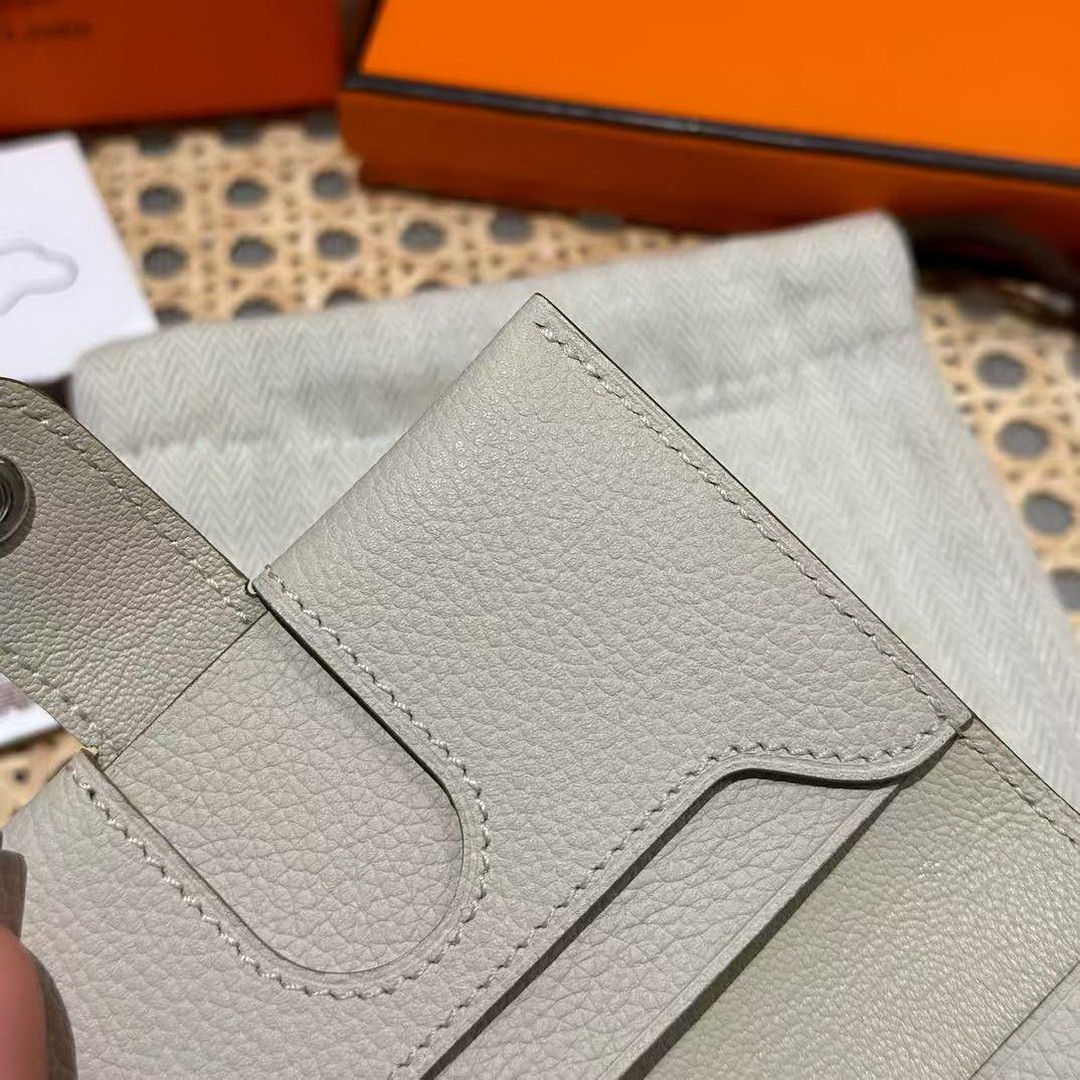 Hermes R.M.S. Card Holder Handmade In Evecolor Calfskin Leather Enamel Fittings Hardware 8L Beton - Image 4
