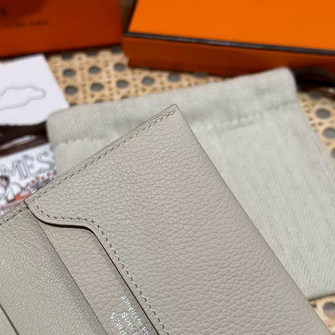 Hermes R.M.S. Card Holder Handmade In Evecolor Calfskin Leather Enamel Fittings Hardware 8L Beton - Image 3
