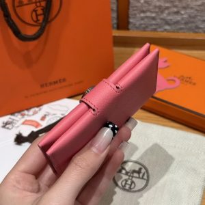 Hermes R.M.S. Card Holder Handmade In Evecolor Calfskin Leather Enamel Fittings Hardware U5 Rose Lipstick - Image 14