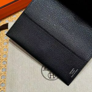 Hermes R.M.S. Passport Holder Handmade In Evecolor Calfskin Leather Enamel Fittings Hardware 89 Black - Image 4