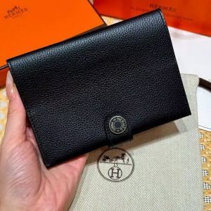 Hermes R.M.S. Passport Holder Handmade In Evecolor Calfskin Leather Enamel Fittings Hardware 89 Black - Image 3