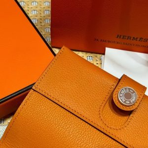 Hermes R.M.S. Passport Holder Handmade In Evecolor Calfskin Leather Enamel Fittings Hardware 93 Orange - Image 3