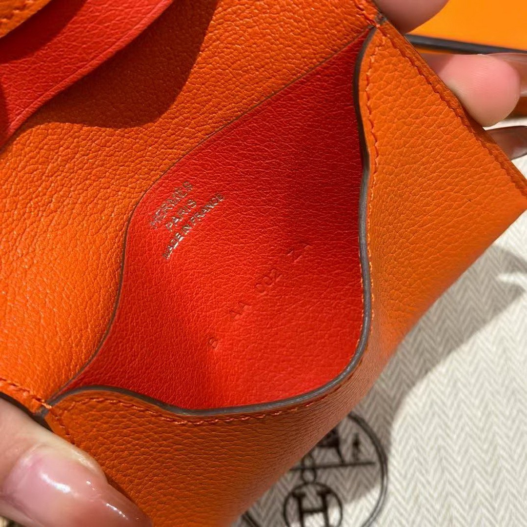Hermes R.M.S. Card Holder Handmade In Evecolor Calfskin Leather Enamel Fittings Hardware 93 Orange 9J Feu Orange - Image 5