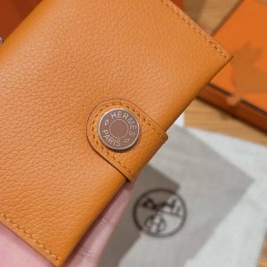 Hermes R.M.S. Card Holder Handmade In Evecolor Calfskin Leather Enamel Fittings Hardware i9 Apricot 37 Gold - Image 3