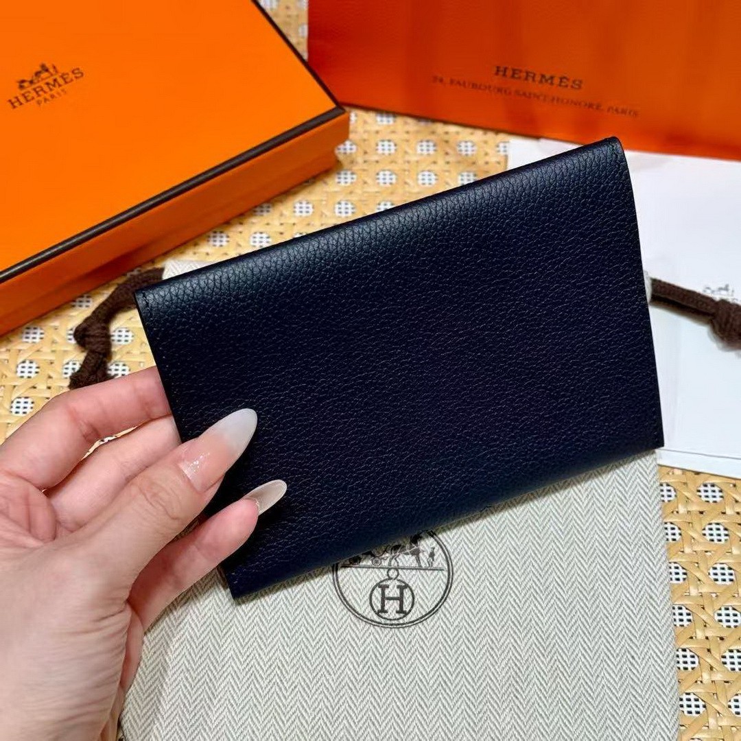 Hermes R.M.S. Passport Holder Handmade In Evecolor Calfskin Leather Enamel Fittings Hardware 2z Blue Nuit - Image 7