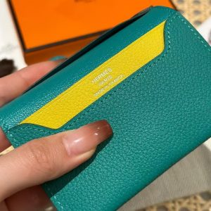 Hermes R.M.S. Card Holder Handmade In Evecolor Calfskin Leather Enamel Fittings Hardware 6u Vert D'Eau 9o Jaune De Naples - Image 8