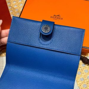 Hermes R.M.S. Passport Holder Handmade In Evecolor Calfskin Leather Enamel Fittings Hardware 71 Bleu France - Image 5