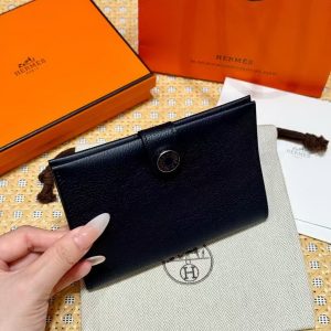 Hermes R.M.S. Passport Holder Handmade In Evecolor Calfskin Leather Enamel Fittings Hardware 2z Blue Nuit - Image 8