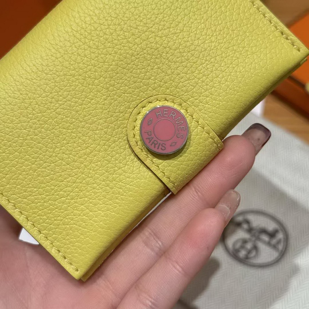 Hermes R.M.S. Card Holder Handmade In Evecolor Calfskin Leather Enamel Fittings Hardware 9r Lime U5 Rose Lipstick - Image 3