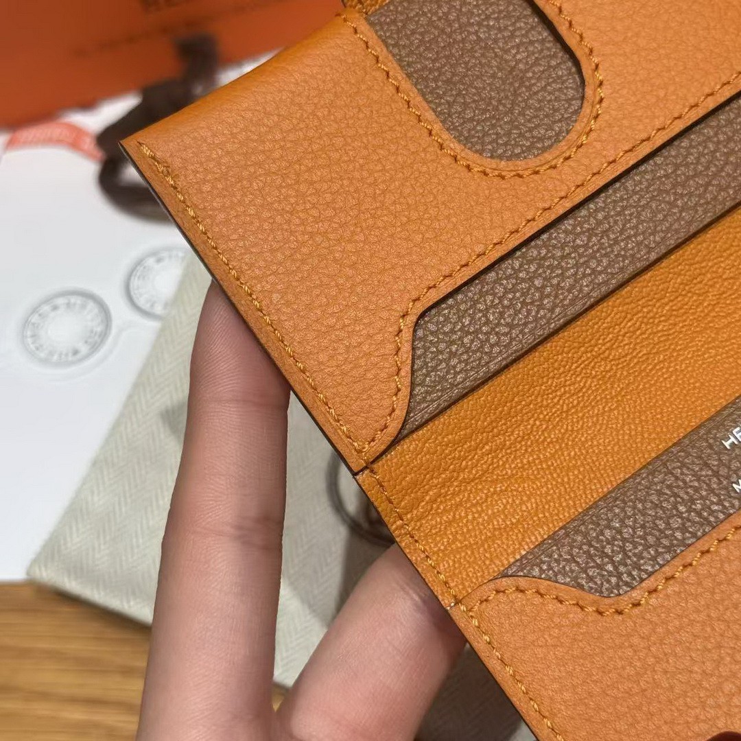 Hermes R.M.S. Card Holder Handmade In Evecolor Calfskin Leather Enamel Fittings Hardware i9 Apricot 37 Gold - Image 4