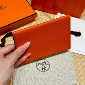 Hermes R.M.S. Passport Holder Handmade In Evecolor Calfskin Leather Enamel Fittings Hardware 9J Feu Orange - Image 7