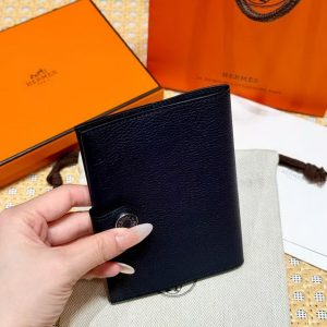 Hermes R.M.S. Passport Holder Handmade In Evecolor Calfskin Leather Enamel Fittings Hardware 2z Blue Nuit - Image 10
