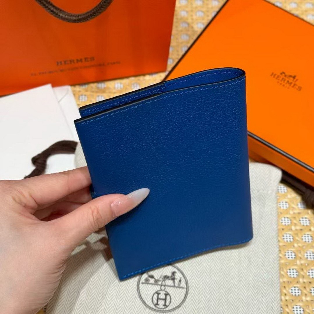 Hermes R.M.S. Passport Holder Handmade In Evecolor Calfskin Leather Enamel Fittings Hardware 71 Bleu France - Image 10