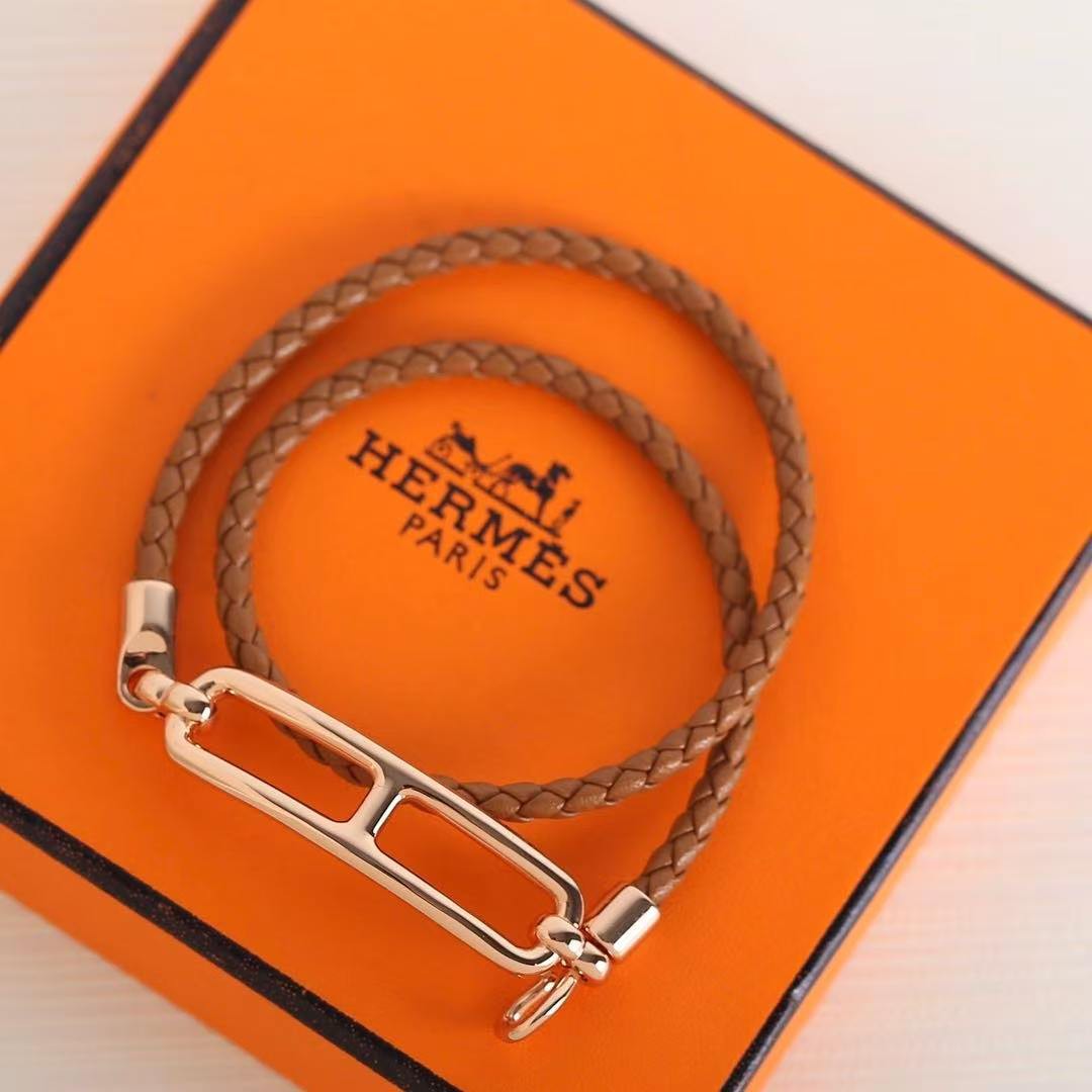 Hermes Roulis Double Tour Bracelet Rose Gold Swift Calfskin and Metal Gold H071727FO37T2 - Image 9