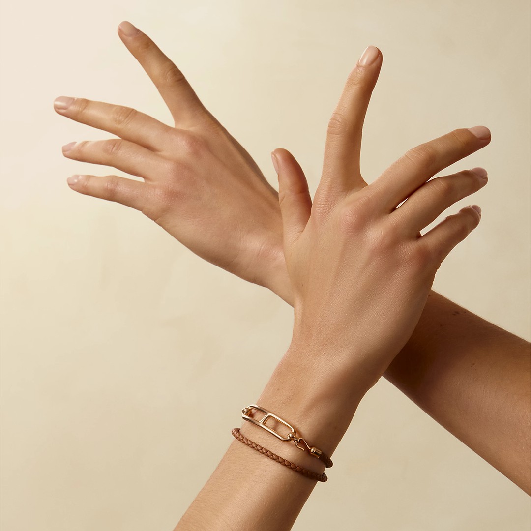 Hermes Roulis Double Tour Bracelet Rose Gold Swift Calfskin and Metal Gold H071727FO37T2 - Image 5
