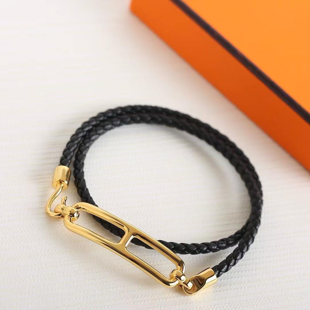 Hermes Roulis Double Tour Bracelet Rose Gold Swift Calfskin and Metal Noir H071727FO89T2 - Image 2