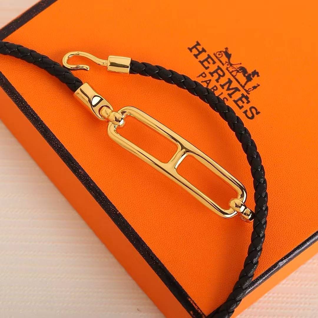 Hermes Roulis Double Tour Bracelet Rose Gold Swift Calfskin and Metal Noir H071727FO89T2 - Image 13