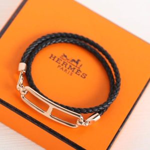 Hermes Roulis Double Tour Bracelet Rose Gold Swift Calfskin and Metal Noir H071727FO89T2 - Image 10