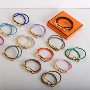 Hermes Roulis Double Tour Bracelet Rose Gold Swift Calfskin and Metal Noir H071727FO89T2 - Image 6