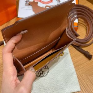 Hermes Roulis Slim Wallet Handmade In Evercolor Calfskin Leather Gold Hardware 37 Gold H082053CP37 - Image 6