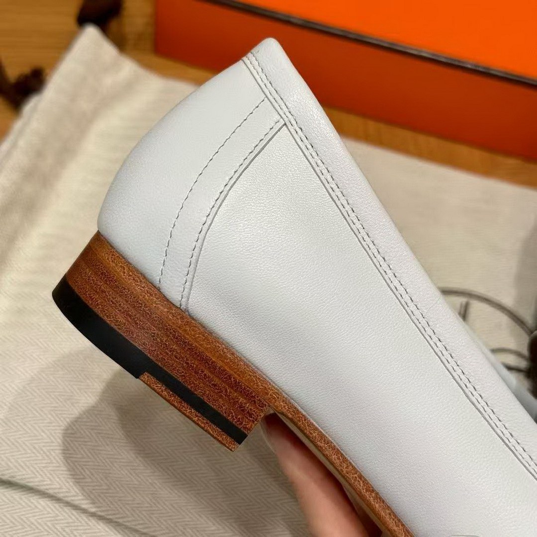 Hermes Royal Loafer Women Calfskin Sliver Buckle Blanc H222300Z 91365 - Image 10