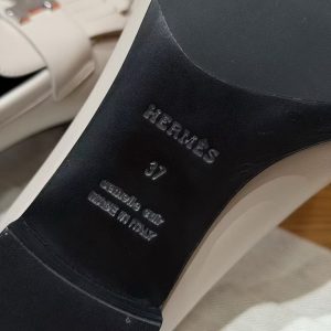 Hermes Royal Loafer Women Goatskin Sliver Buckle Pebble Beige - Image 12