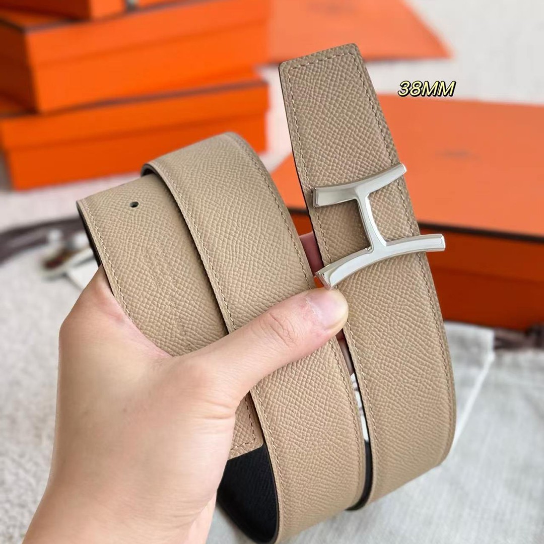 Hermes Script Belt Buckle & Reversible Leather Strap 38 mm Epsom Calfskin Permabrass Buckle Yellow Gold Noir Gris Trench - Image 5
