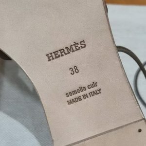 Hermes Santorini Sandal Women Epsom Calfskin Etoupe H182138Z X3360 - Image 12