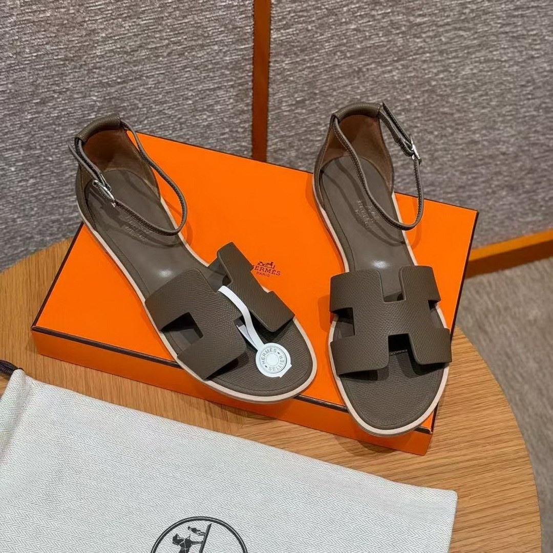 Hermes Santorini Sandal Women Epsom Calfskin Etoupe H182138Z X3360 - Image 5