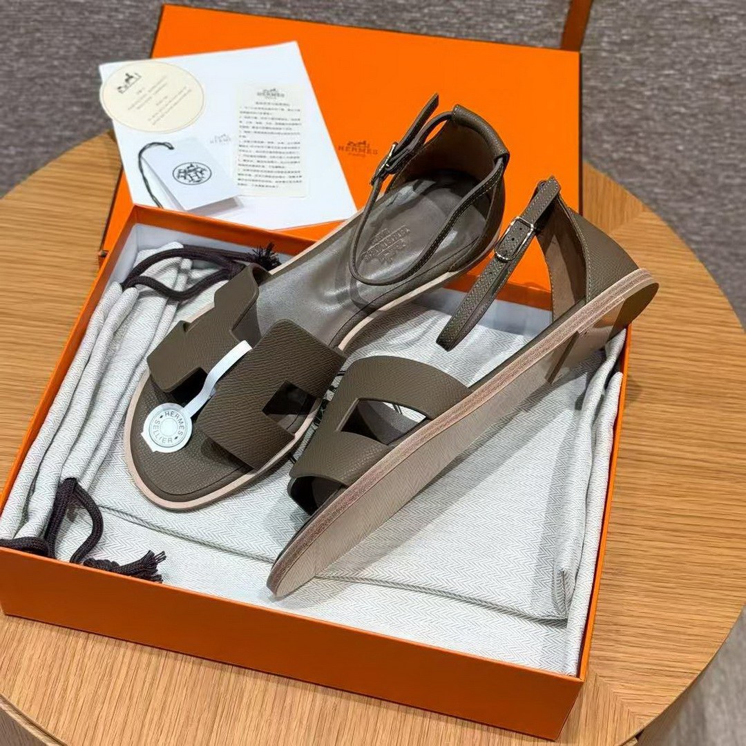 Hermes Santorini Sandal Women Epsom Calfskin Etoupe H182138Z X3360 - Image 4