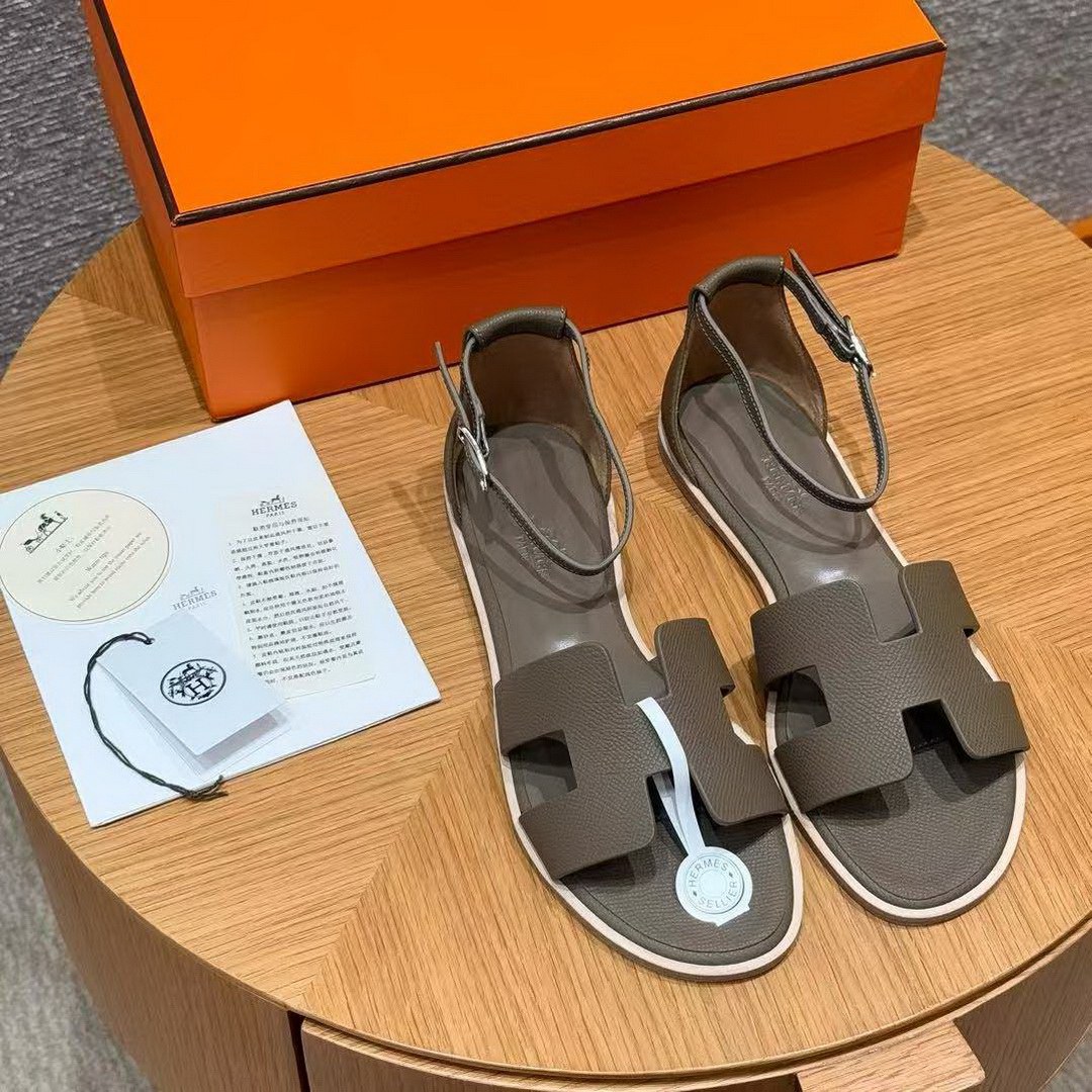 Hermes Santorini Sandal Women Epsom Calfskin Etoupe H182138Z X3360 - Image 3