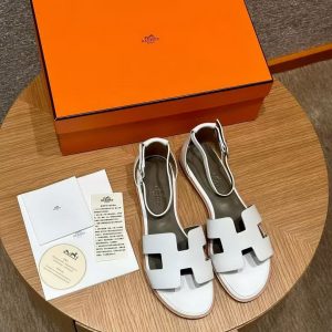 Hermes Santorini Sandal Women Swift Calfskin Blanc H182139Z 90350 - Image 4