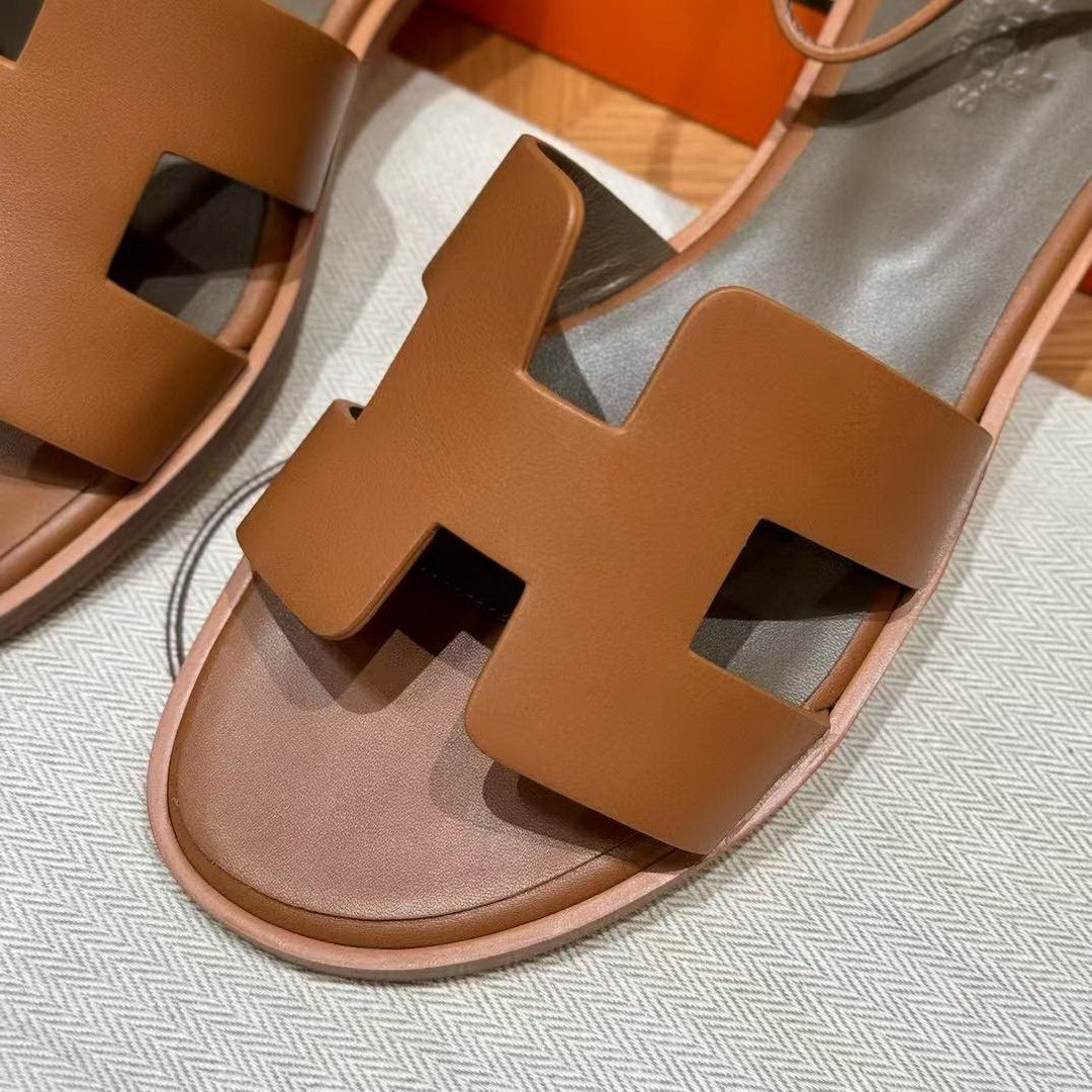 Hermes Santorini Sandal Women Swift Calfskin Naturel H211178Z A3350 - Image 17