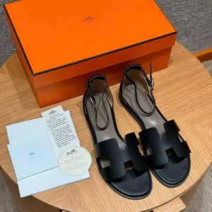 Hermes Santorini Sandal Women Swift Calfskin Noir H182139Z 02350 - Image 4