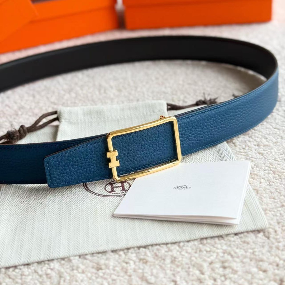 Hermes Tube H Belt Buckle & Reversible Leather Strap 38 mm Box 135 and Togo Calfskin Brushed Permabrass Buckle Yellow Gold Noir Bleu Tempête - Image 13
