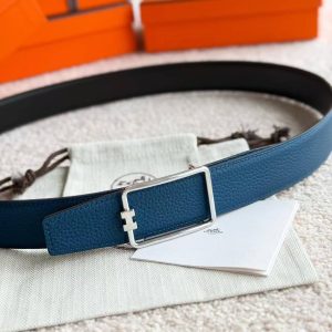 Hermes Tube H Belt Buckle & Reversible Leather Strap 38 mm Box 135 and Togo Calfskin Brushed Permabrass Buckle Yellow Gold Noir Bleu Tempête - Image 6