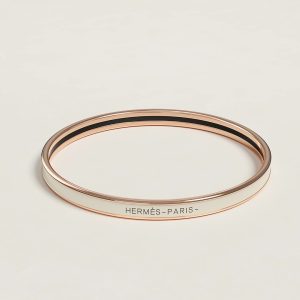 Hermes Uni Bangle Extra-narrow Bangle in Enamel Rose Gold Crème H240001FO8565