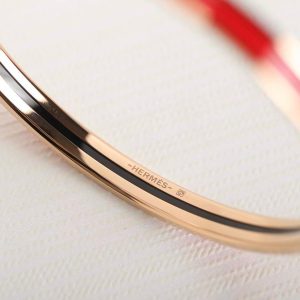 Hermes Uni Bangle Extra-narrow Bangle in Enamel Rose Gold Étoupe H240001FO6E65 - Image 5