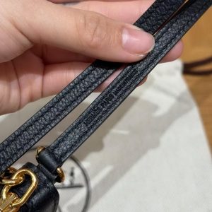 Hermes Zipengo Chaine d'Ancre To Go Pouch Handmade In Evercolor Calfskin Leather Gold Hardware 89 Noir - Image 4