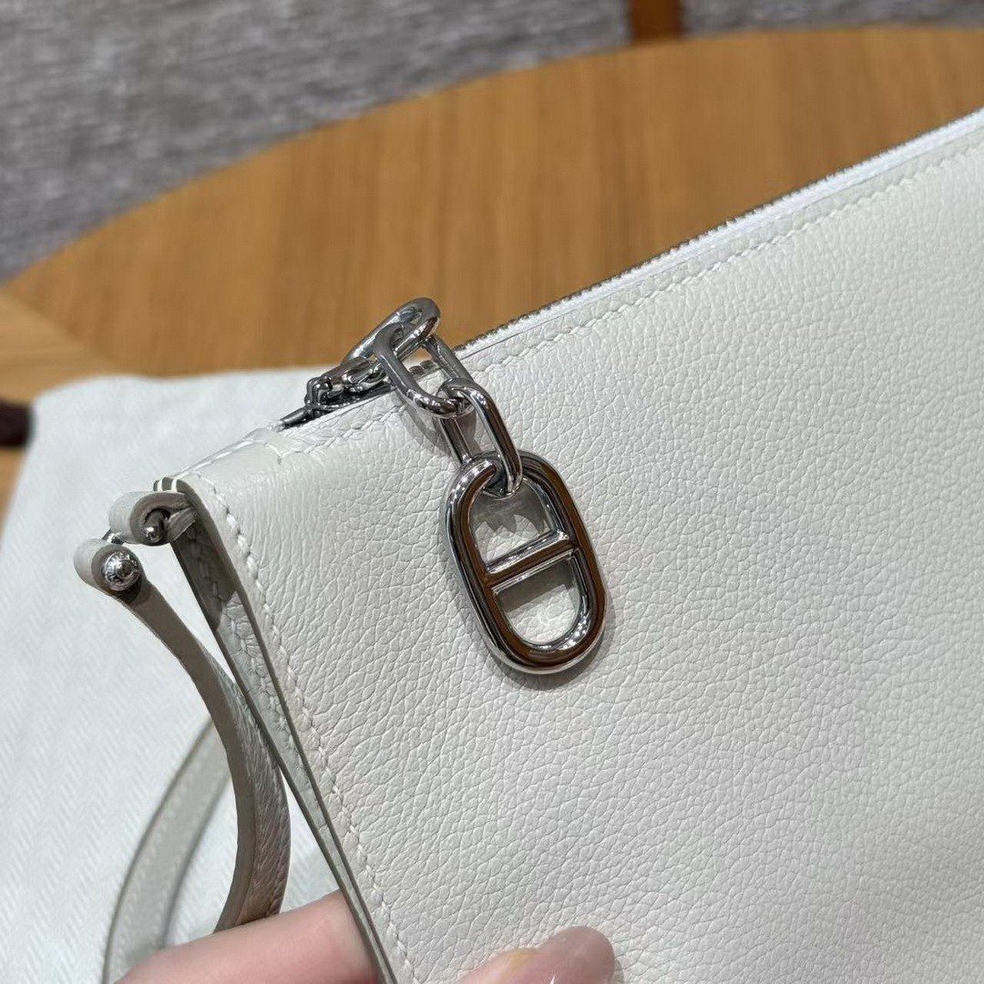 Hermes Zipengo Chaine d'Ancre To Go Pouch Handmade In Evercolor Calfskin Leather Silver Hardware 10 Craie - Image 5