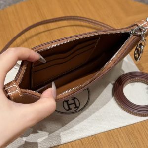 Hermes Zipengo Chaine d'Ancre To Go Pouch Handmade In Evercolor Calfskin Leather Silver Hardware 37 Gold - Image 14