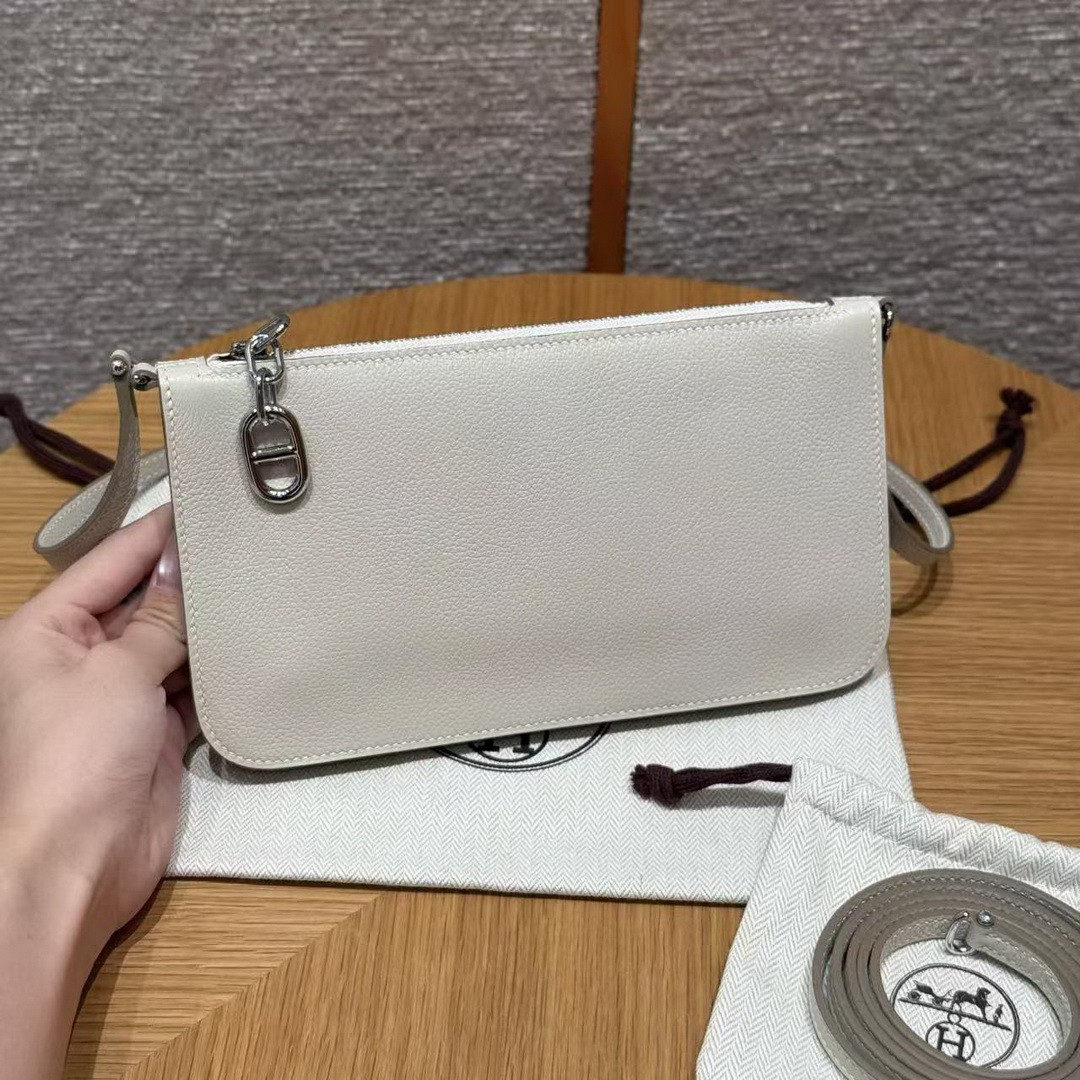 Hermes Zipengo Chaine d'Ancre To Go Pouch Handmade In Evercolor Calfskin Leather Silver Hardware 10 Craie